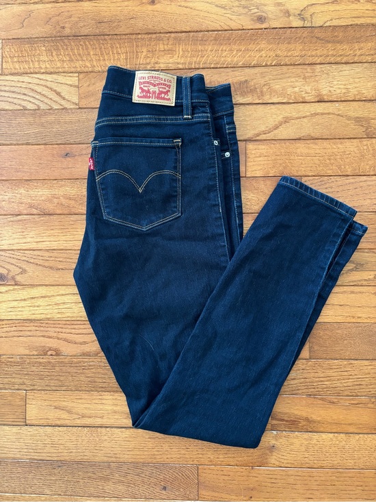 Levi's Denim - Levi's Dark Blue Denim Jeans size 28, 311 Shaping Jeans